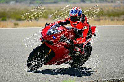 media/Apr-13-2025-TrackXperience (Sun) [[fb1ef998a6]]/Level 2 (Intermediate)/Turn 8 (Session 3)/